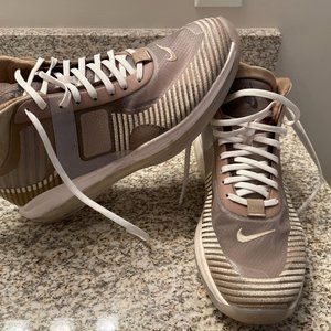 Nike LeBron James x John Elliott Icon in Parachute Beige Shoes Size 10